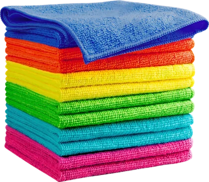 Panos de microfibra coloridos empilhados
